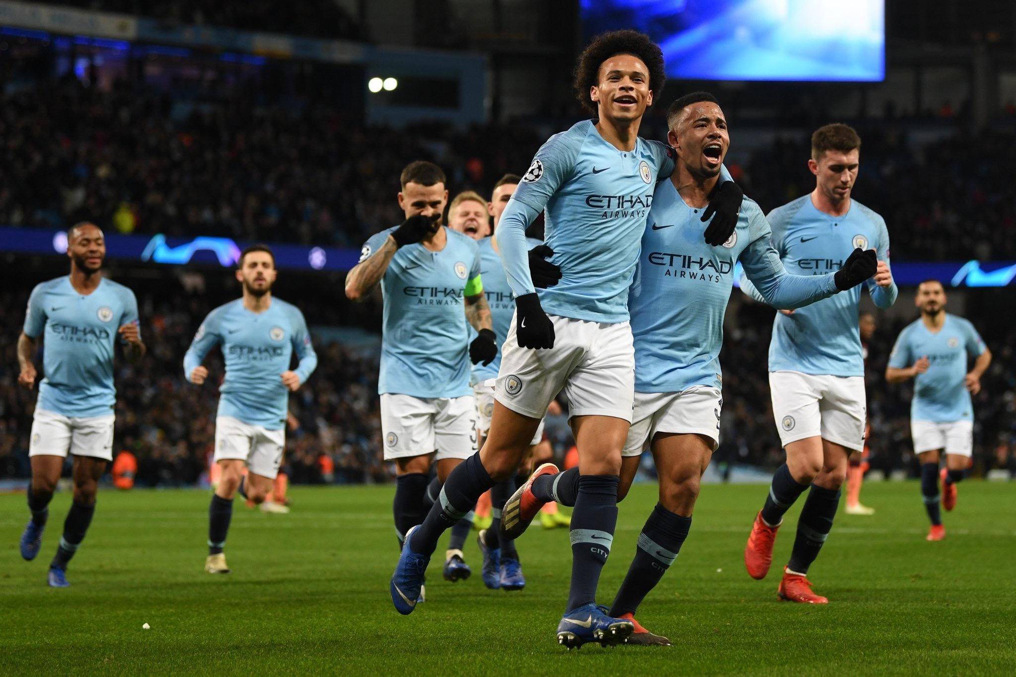 人通过网络 人通过网络